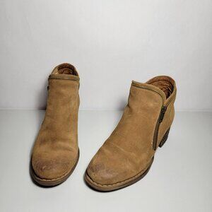 BORN Women's Brown Montoro II Distressed Leather Ankle Booties Size 7.5M